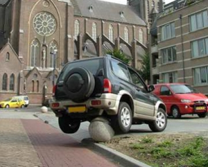 OOPS! Not good parking...